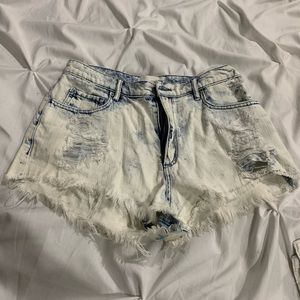 GARAGE acid wash denim shorts